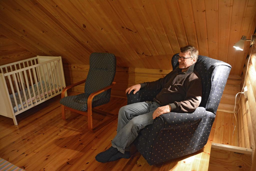 Lomapesae Cottages Pertunmaa Kamer foto