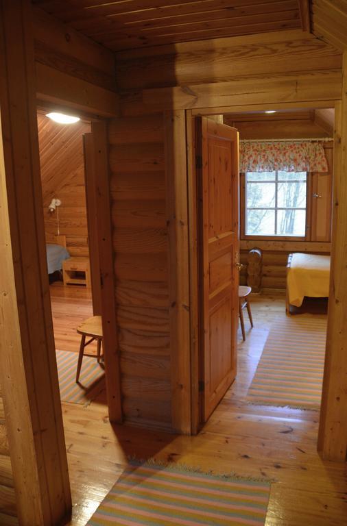 Lomapesae Cottages Pertunmaa Kamer foto