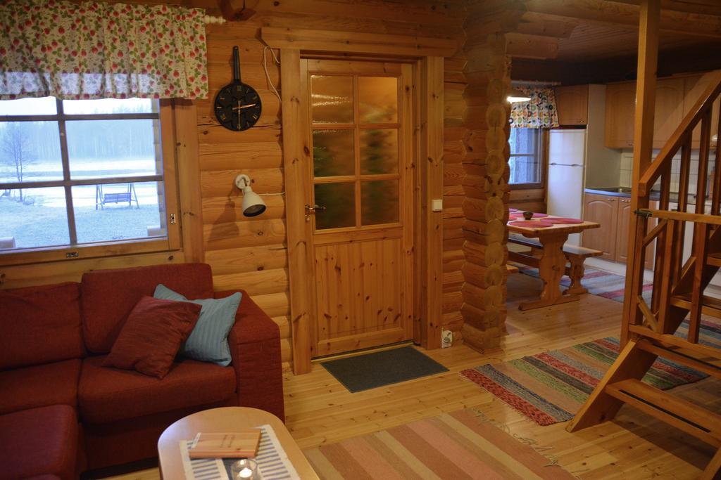 Lomapesae Cottages Pertunmaa Kamer foto