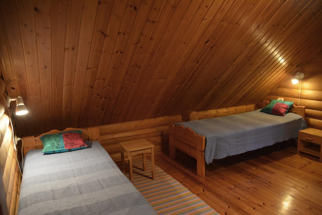 Lomapesae Cottages Pertunmaa Kamer foto