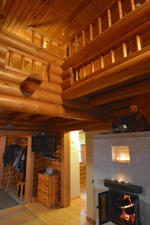 Lomapesae Cottages Pertunmaa Kamer foto