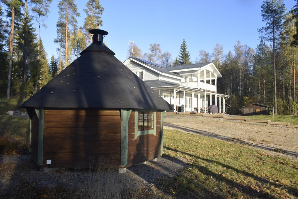 Lomapesae Cottages Pertunmaa Kamer foto