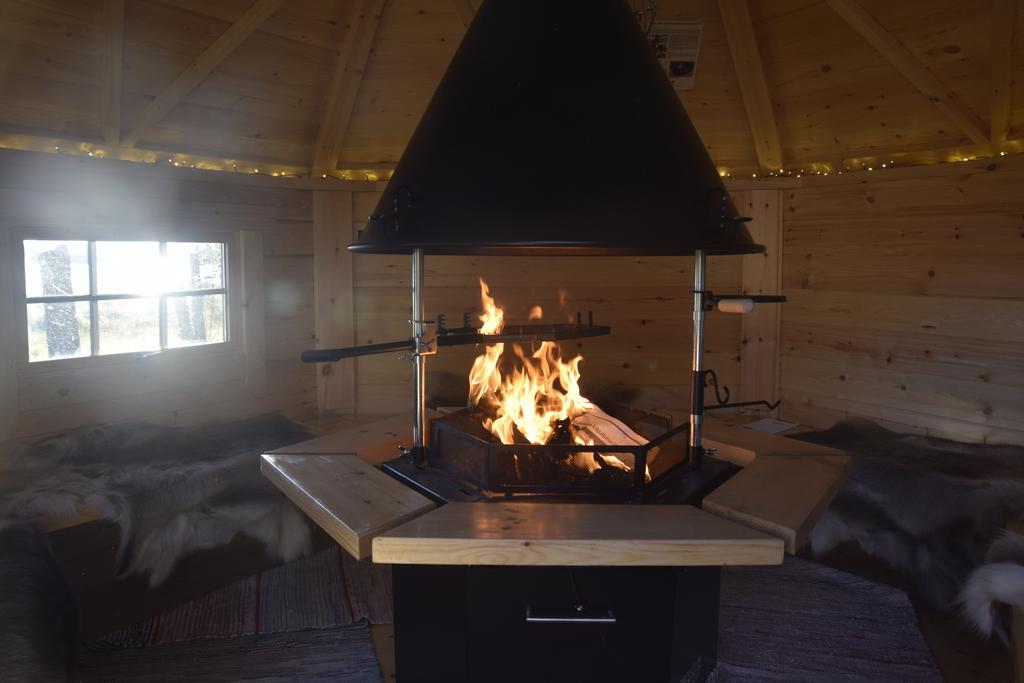 Lomapesae Cottages Pertunmaa Kamer foto