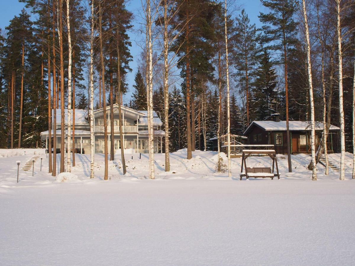 Lomapesae Cottages Pertunmaa Buitenkant foto